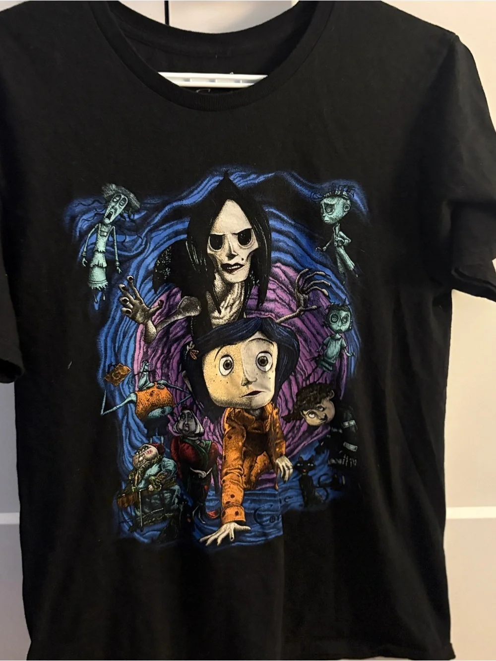 Coraline T-Shirt from Hot Topic - Picture 1 of 2
